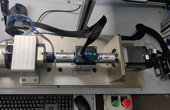 Niewiązkowe dynamiczne przetworniki momentu obrotowego i prędkości